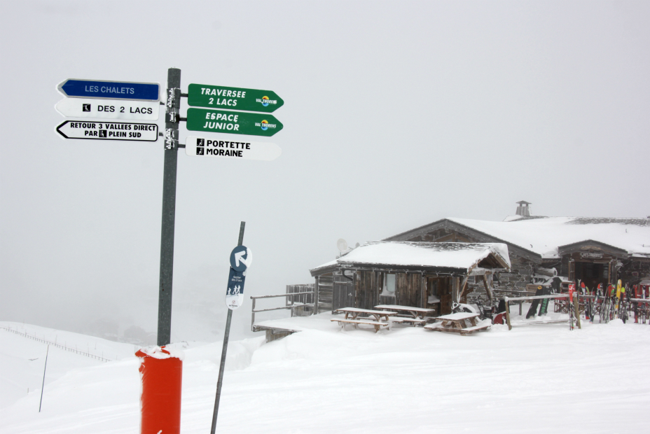Les Chalets sign, Val Thorens Les Chalets sign, Val Thorens