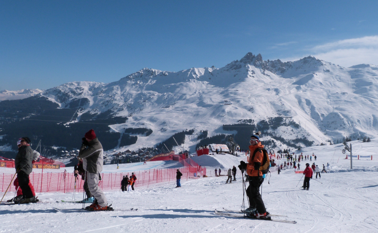 Downhill race in Meribel Downhill race in Meribel