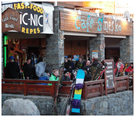 Snesko Danish pub, rue de Gébroulaz, Val Thorens Snesko Danish pub, rue de Gébroulaz, Val Thorens